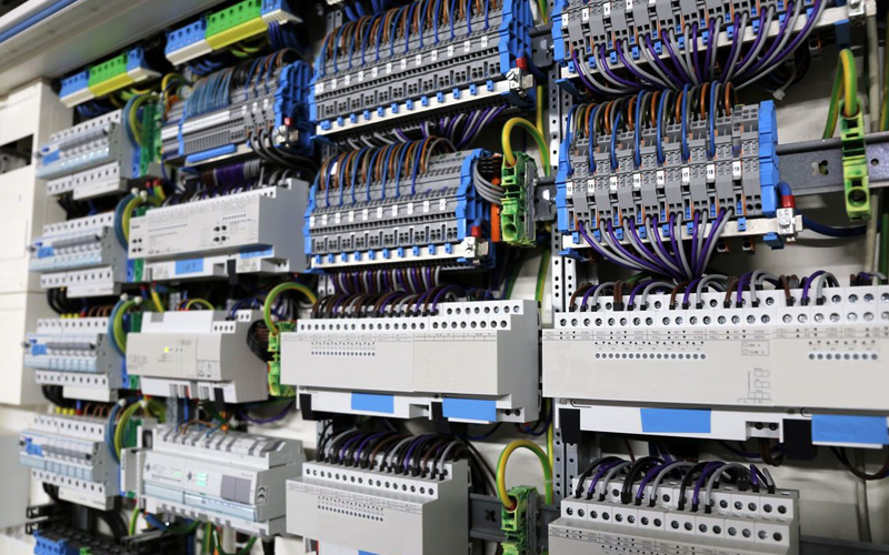 Industrial Electric Wiring